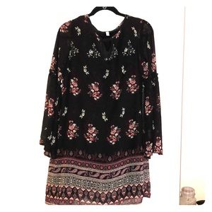 3/4 flowing sleeve bohemian dress